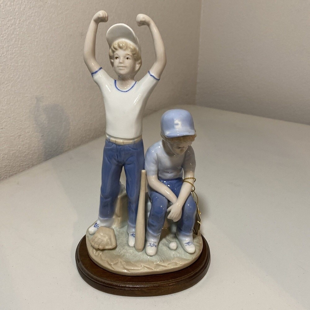 1989 Paul Sebastian "Home Run" Baseball Porcelain Lladro style Figurine.
